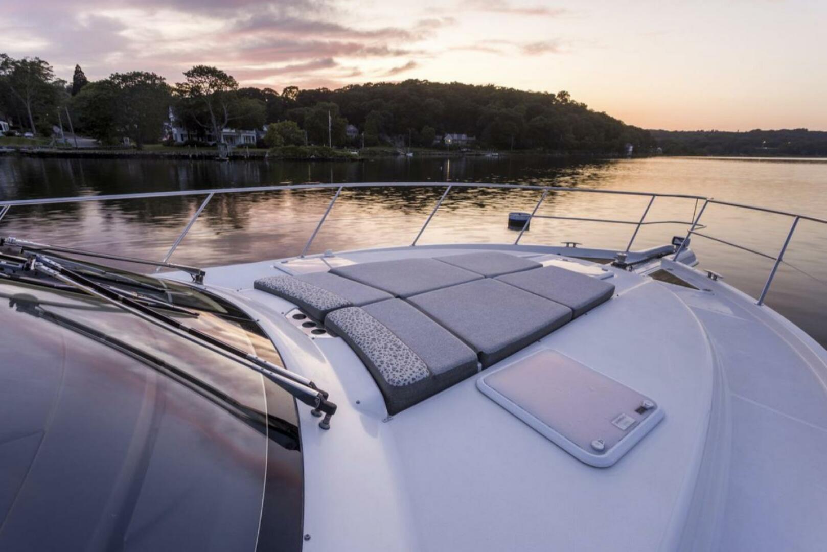 Riviera-5000 Sport Yacht 2016-Pronto Mystic-Connecticut-United States-5476980 | Thumbnail