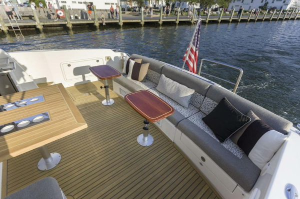 Riviera-5000 Sport Yacht 2016-Pronto Mystic-Connecticut-United States-5476975