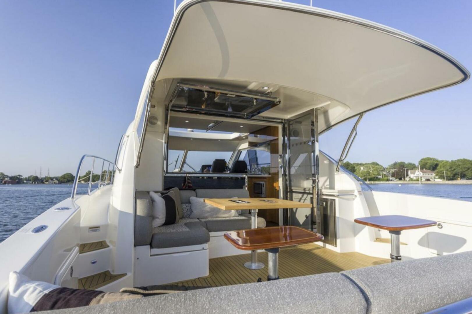 Riviera-5000 Sport Yacht 2016-Pronto Mystic-Connecticut-United States-5476974 | Thumbnail