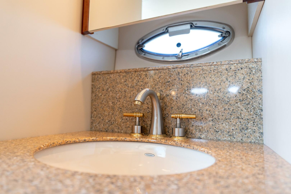 Meridian-459 MY 2008 -Vancouver-British Columbia-Canada-5479419