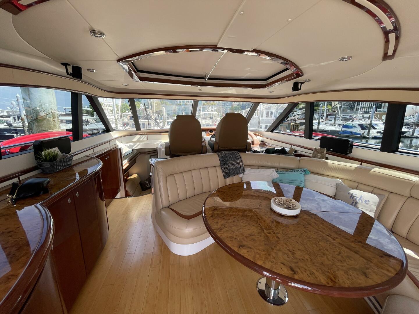 Neptunus-Royale 55 2006 -Vancouver-British Columbia-Canada-5480473 | Thumbnail