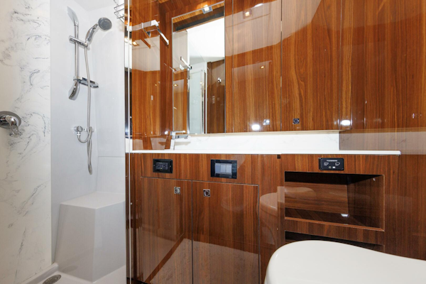 Cruisers Yachts 2021-Wicked Nauti Danvers-Massachusetts-United States-Primary Head-5482705