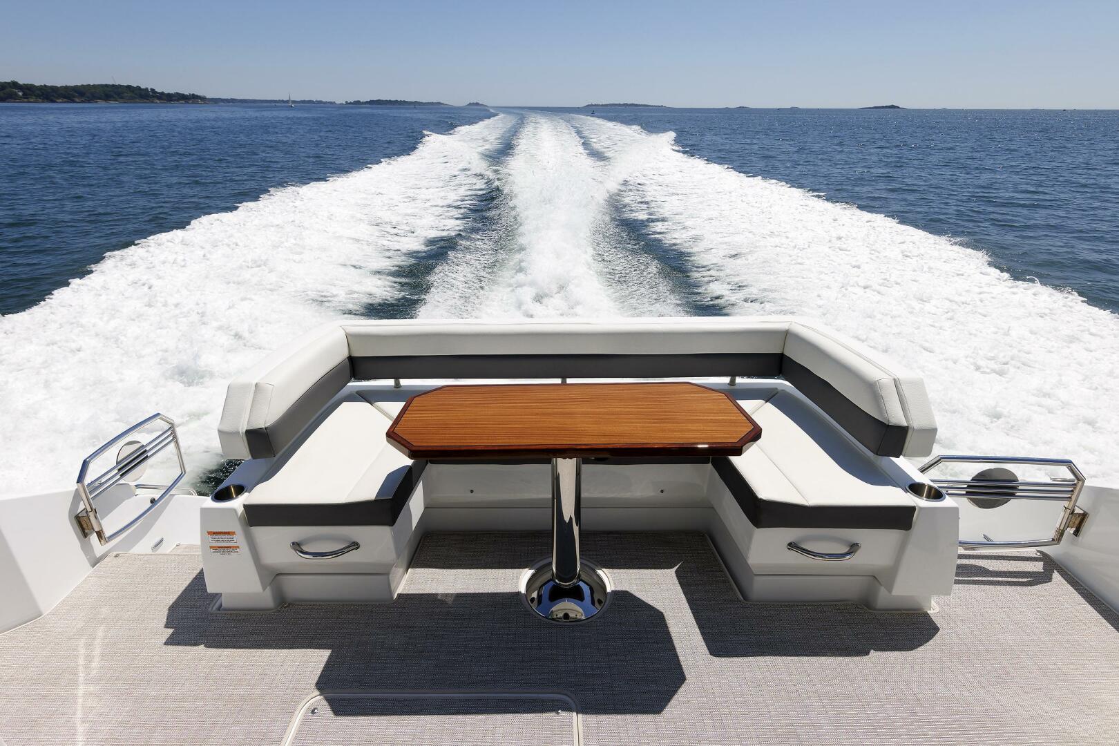 Cruisers Yachts 2021-Wicked Nauti Danvers-Massachusetts-United States-Cockpit-5482681 | Thumbnail