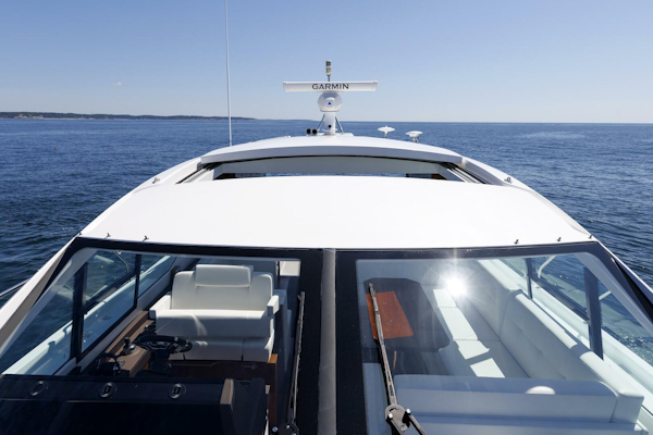 Cruisers Yachts 2021-Wicked Nauti Danvers-Massachusetts-United States-Sunroof-5482722