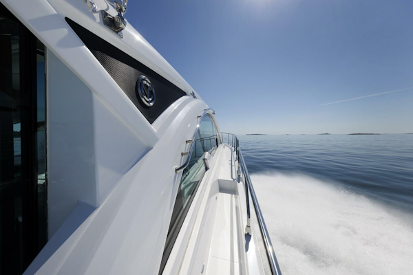 Cruisers Yachts 2021-Wicked Nauti Danvers-Massachusetts-United States-Sidedeck   Starboard-5482716