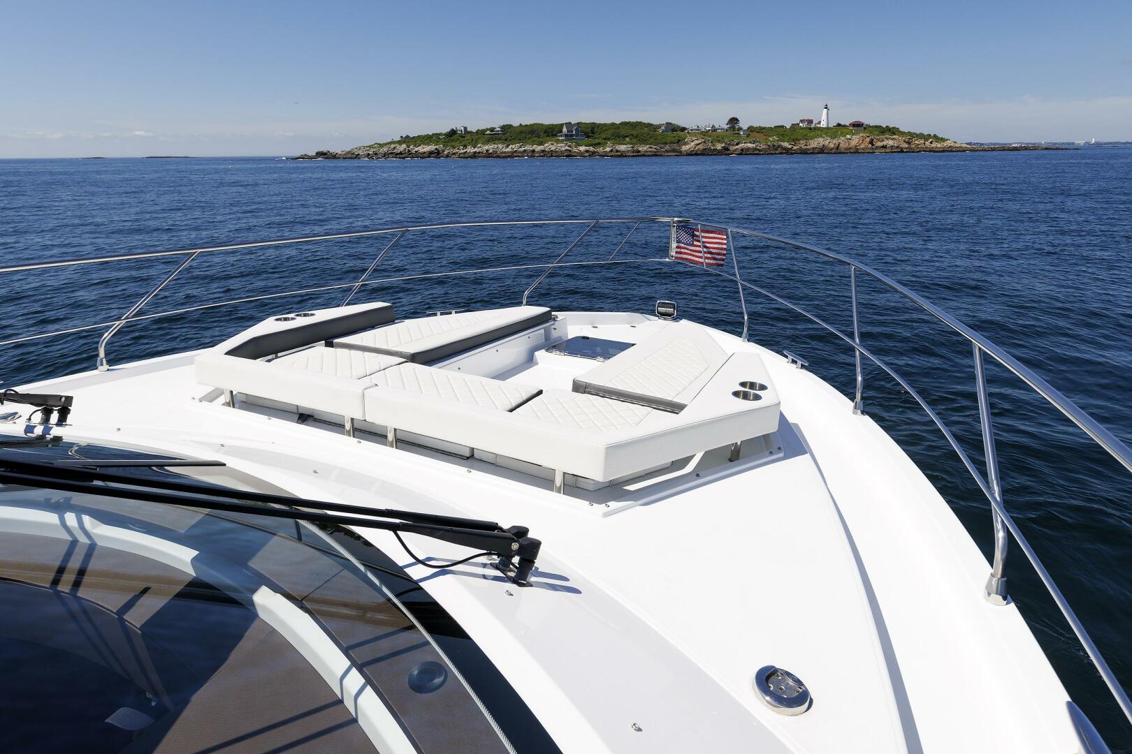 Cruisers Yachts 2021-Wicked Nauti Danvers-Massachusetts-United States-Foredeck-5482717 | Thumbnail