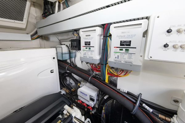 Cruisers Yachts 2021-Wicked Nauti Danvers-Massachusetts-United States-Engine Room   Chargers-5482732