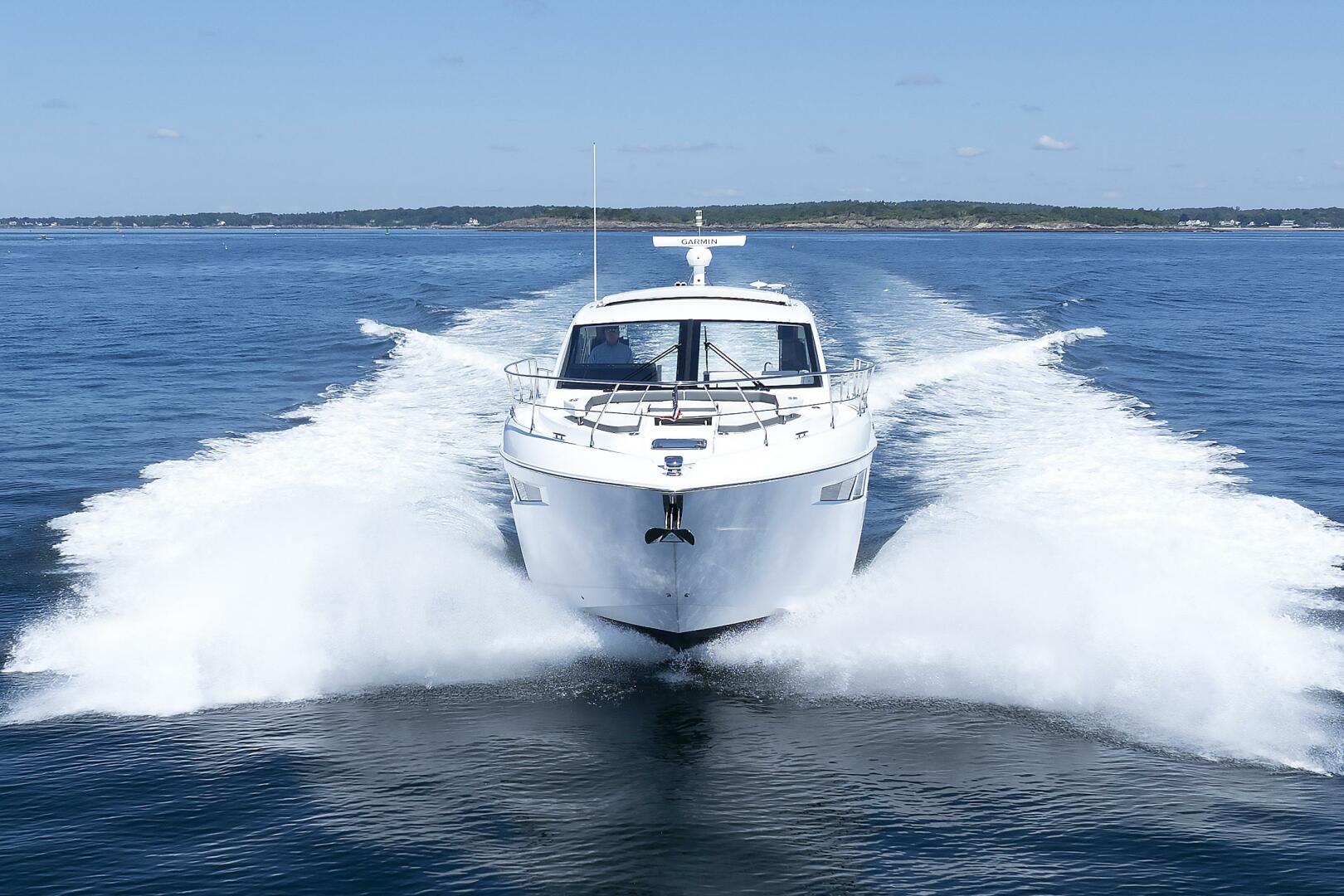 Cruisers Yachts 2021-Wicked Nauti Danvers-Massachusetts-United States-Running   Bow-5482674 | Thumbnail