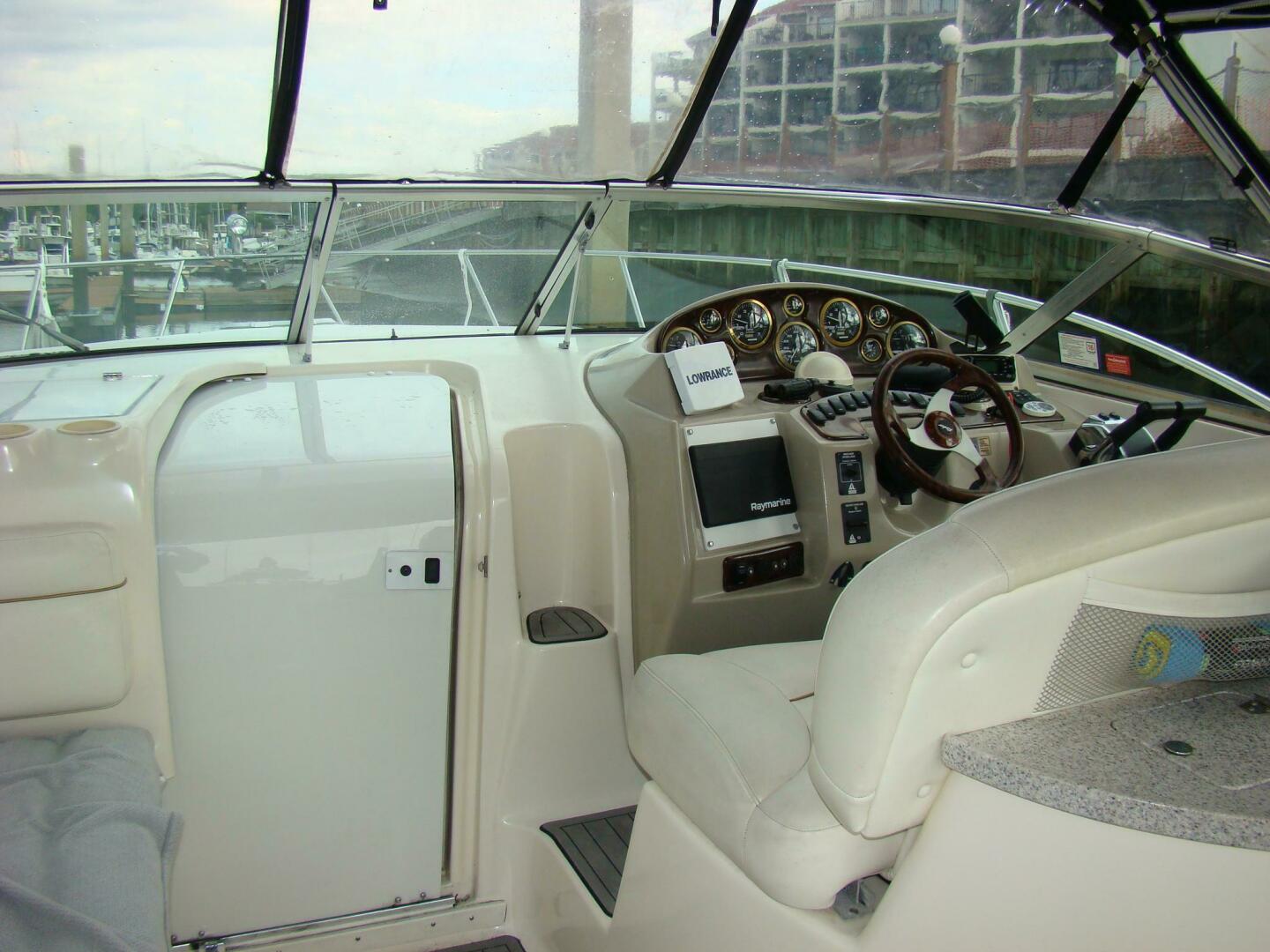Rinker-342 Fiesta Vee 2002 -Little River-South Carolina-United States-5640356 | Thumbnail