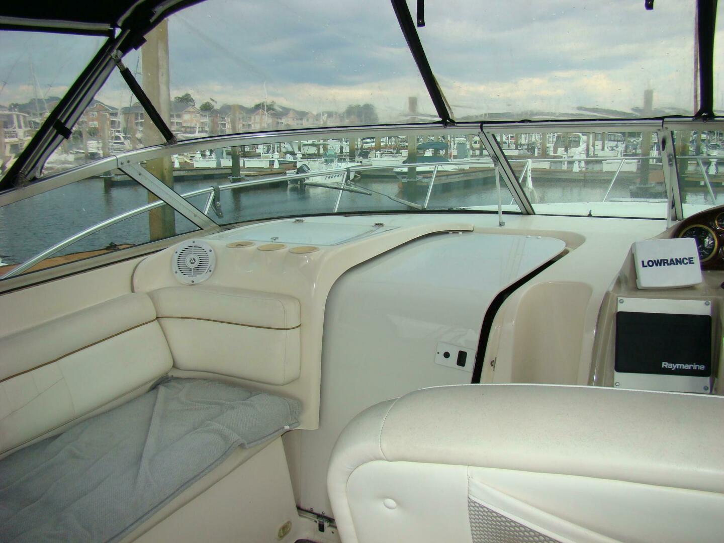 Rinker-342 Fiesta Vee 2002 -Little River-South Carolina-United States-5640355 | Thumbnail