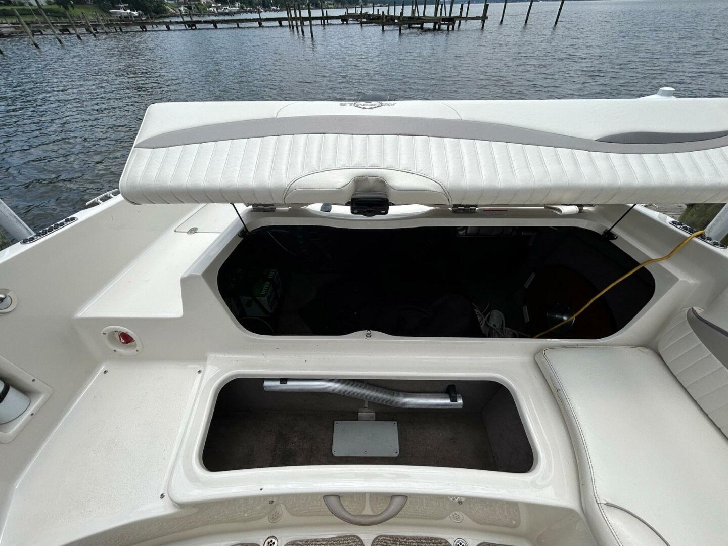 Stingray-234 LR 2013 -Essex-Maryland-United States-5490283 | Thumbnail
