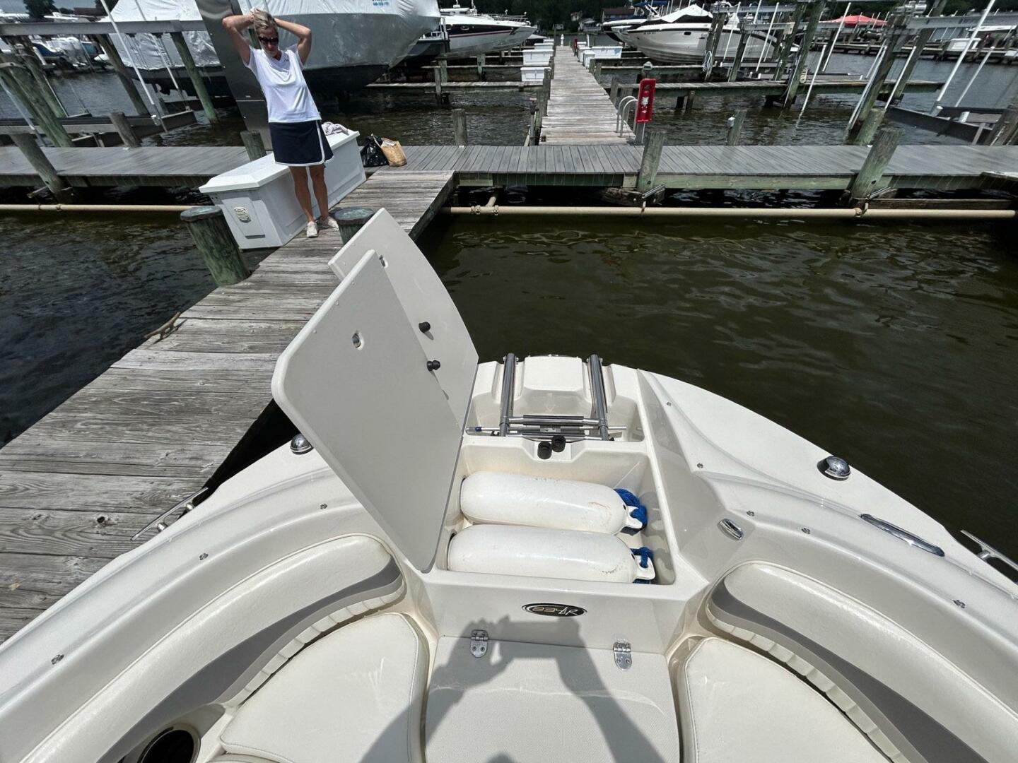 Stingray-234 LR 2013 -Essex-Maryland-United States-5490270 | Thumbnail