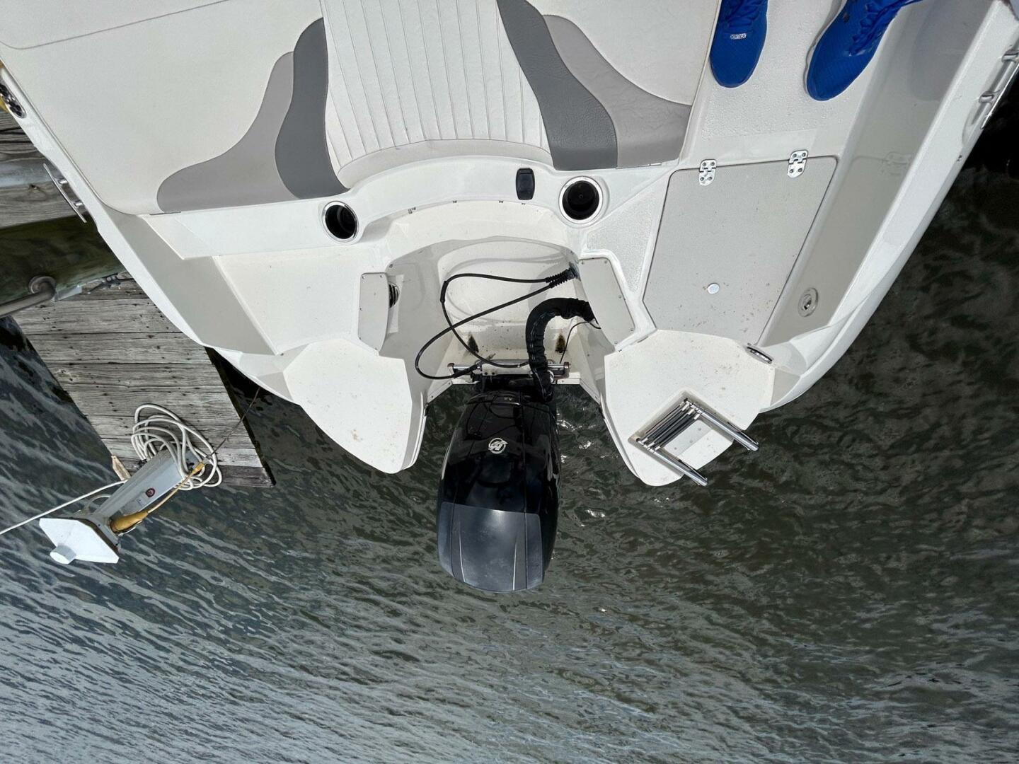 Stingray-234 LR 2013 -Essex-Maryland-United States-5490286 | Thumbnail