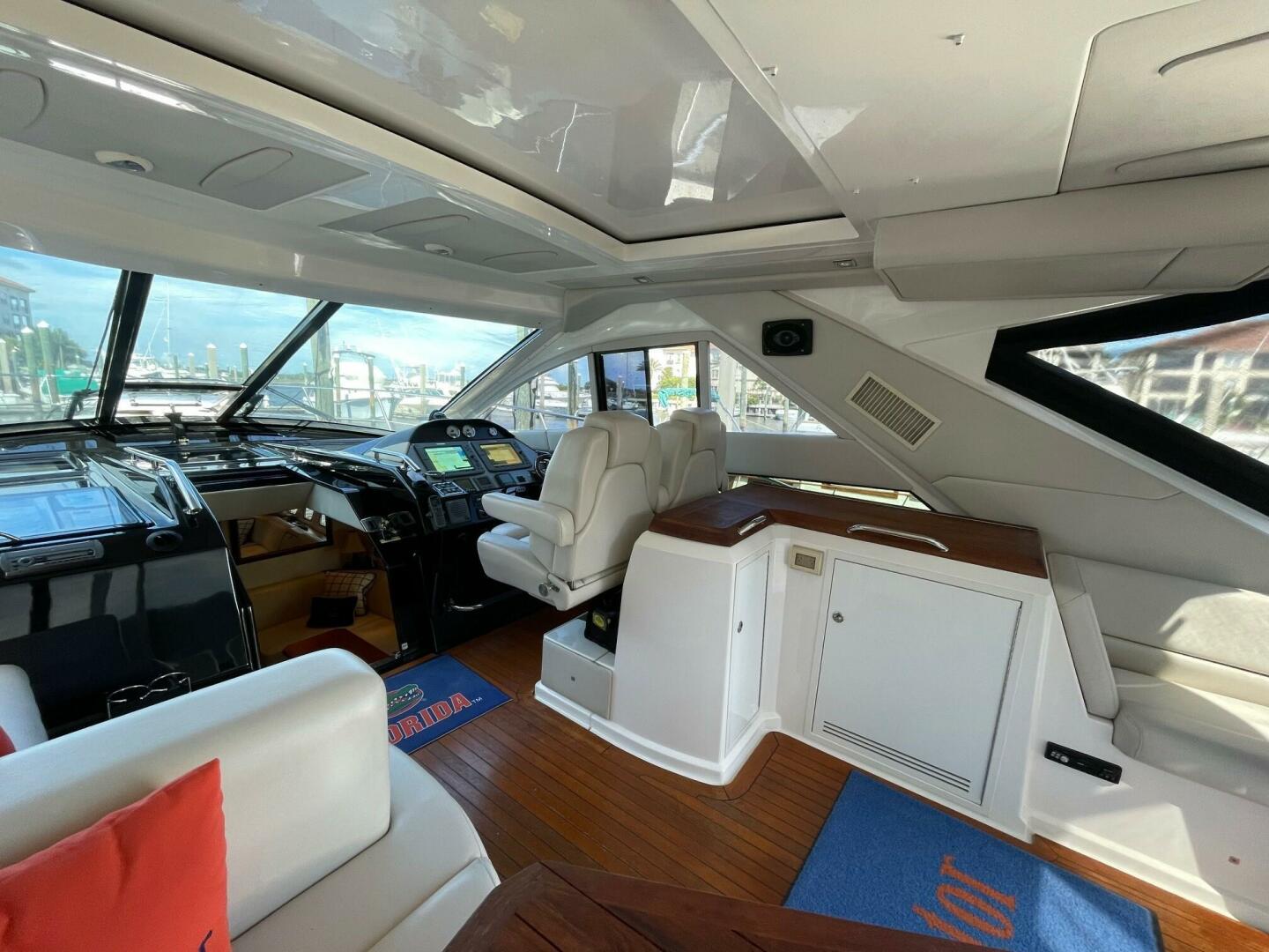 Regal-5260 Sport Coupe 2009-Navygator Jacksonville Beach-Florida-United States-Regal 52 Sport Coupe  Helm Deck-5494298 | Thumbnail