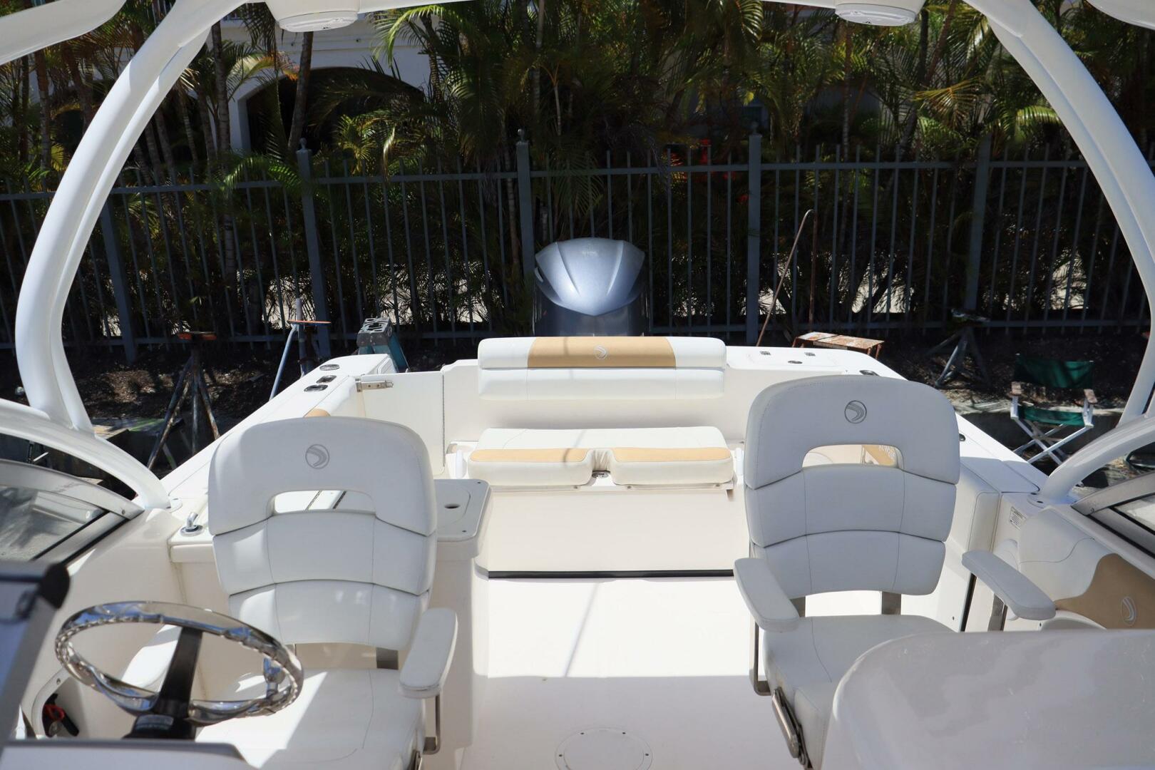 Edgewater-245 CX 2015-LURE-E Delray Beach-Florida-United States-5496038 | Thumbnail