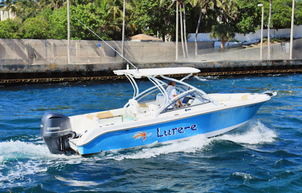Edgewater-245 CX 2015-LURE-E Delray Beach-Florida-United States-5496027