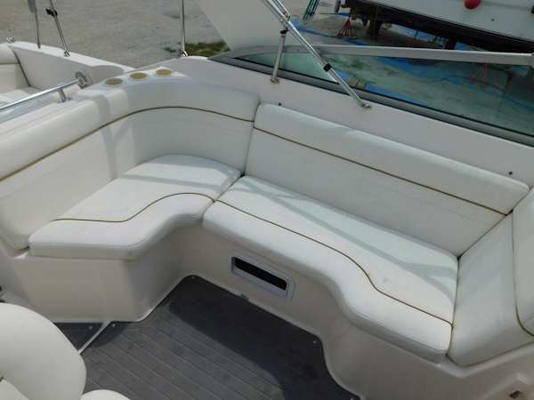 Rinker-Fiesta Vee 270 2004-War Trophy Merritt Island-Florida-United States-5496171
