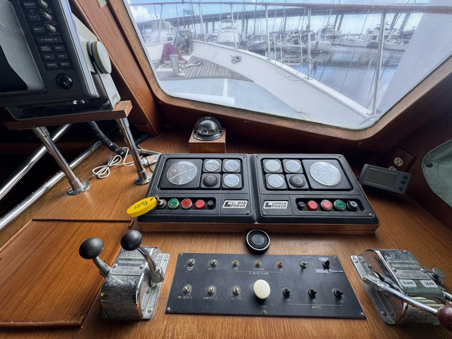 DeFever-49 CPMY 1989-The Smithsunian Charleston-South Carolina-United States-5685025 | Thumbnail