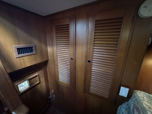 DeFever-49 CPMY 1989-The Smithsunian Charleston-South Carolina-United States-5685002