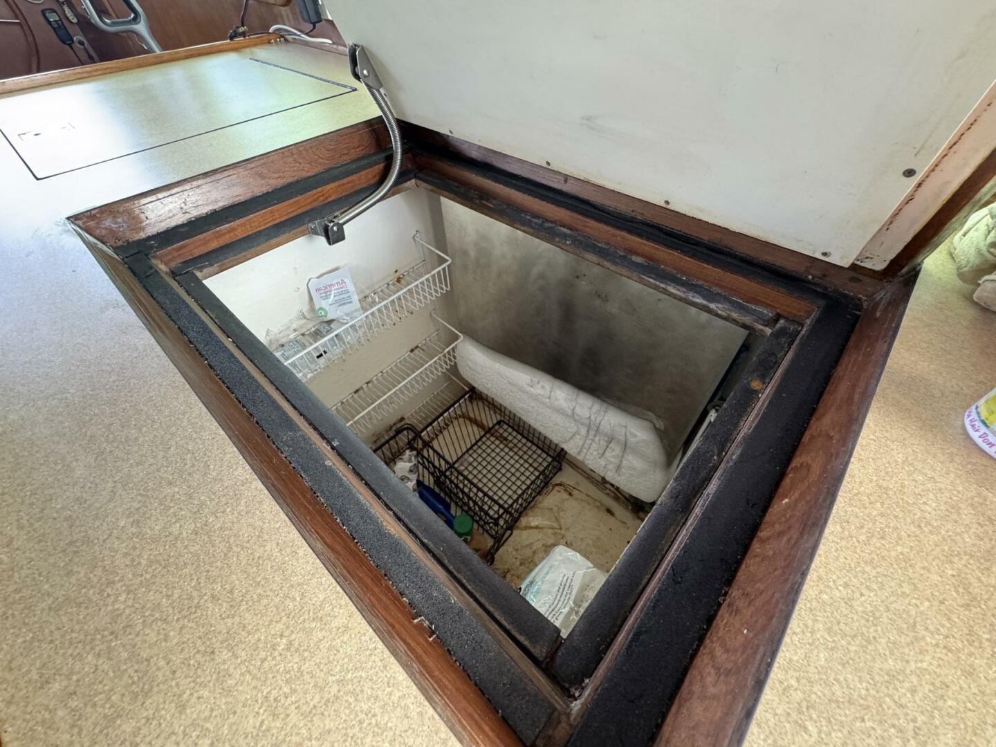 DeFever-49 CPMY 1989-The Smithsunian Charleston-South Carolina-United States-5684989 | Thumbnail