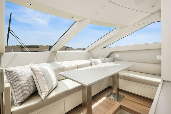 Sanlorenzo-SL86 2023-ESSENZA Seattle-Washington-United States-Pilothouse-5516287