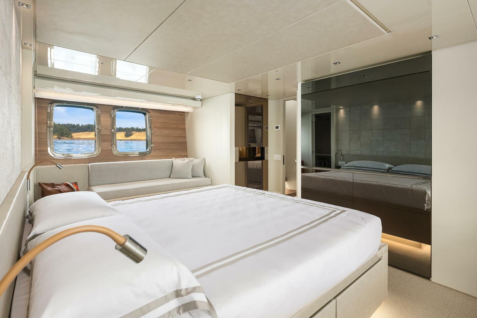 Sanlorenzo-SL86 2023-ESSENZA Seattle-Washington-United States-Master Stateroom-5516361 | Thumbnail