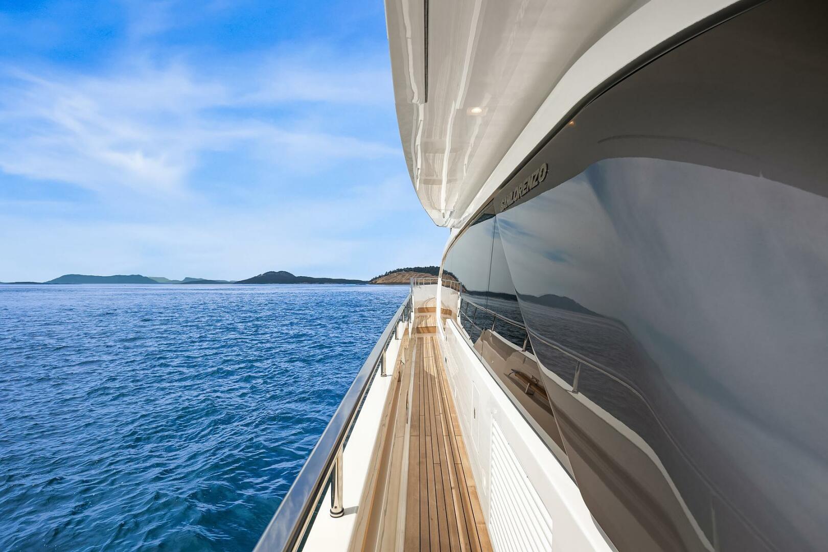 Sanlorenzo-SL86 2023-ESSENZA Seattle-Washington-United States-Port Side Deck-5516418 | Thumbnail