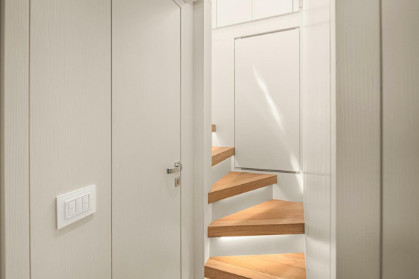 Sanlorenzo-SL86 2023-ESSENZA Seattle-Washington-United States-Stairs-5516369
