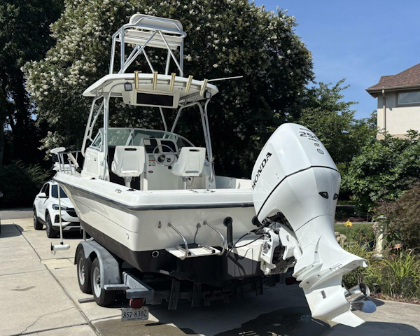 Hydra-Sports-230 Seahorse Walkaround 2000 -Virginia Beach-Virginia-United States-5524277