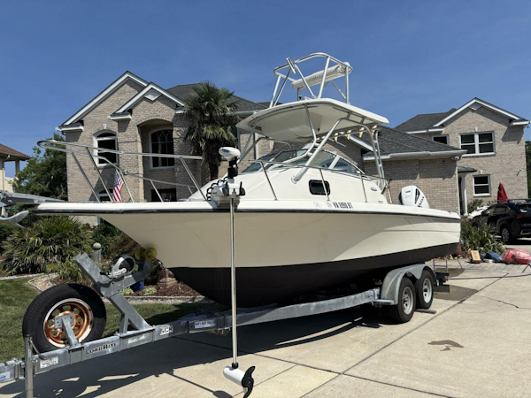 Hydra-Sports-230 Seahorse Walkaround 2000 -Virginia Beach-Virginia-United States-5524275