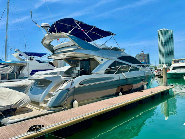 Sunseeker-Sunseeker Manhattan 53 2013-QUICKSILVER I Pattaya-Thailand-5572104