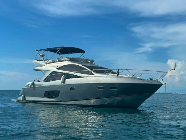 Sunseeker-Sunseeker Manhattan 53 2013-QUICKSILVER I Pattaya-Thailand-5572076