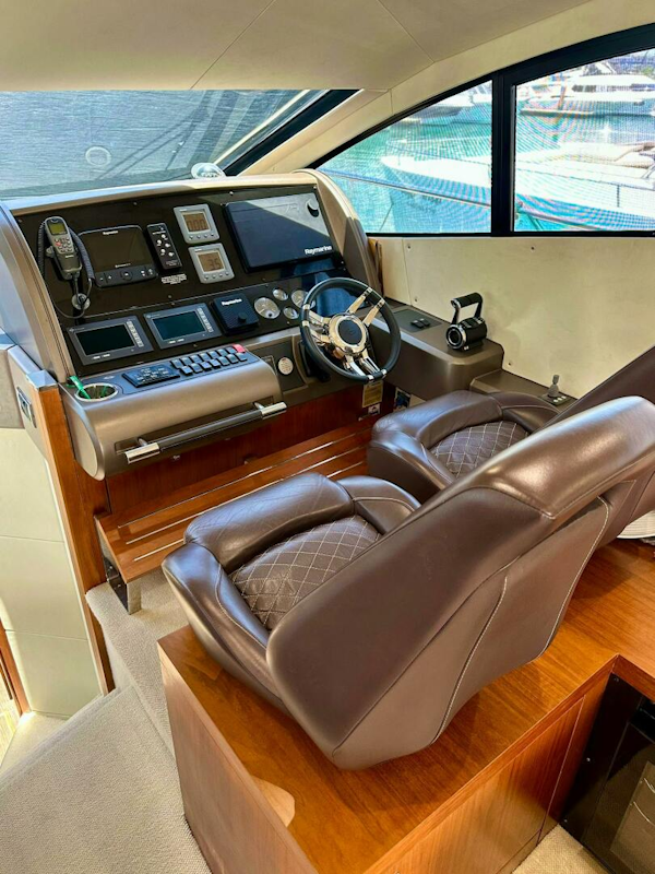 Sunseeker-Sunseeker Manhattan 53 2013-QUICKSILVER I Pattaya-Thailand-5572079