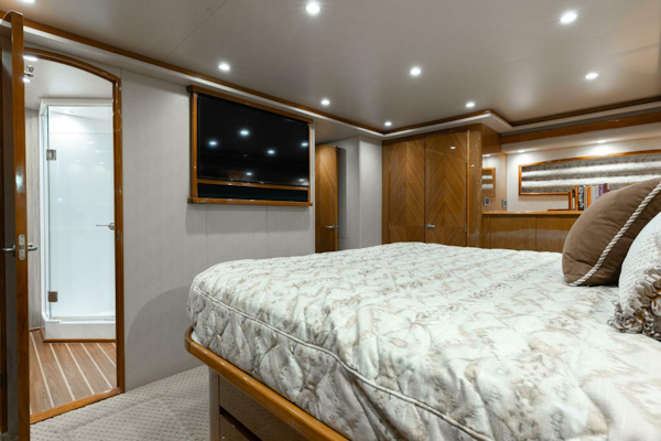 Viking-76 Enclosed Flybridge 2012-MODERATION Stuart-Florida-United States-Master Stateroom Looking Forward-5641609