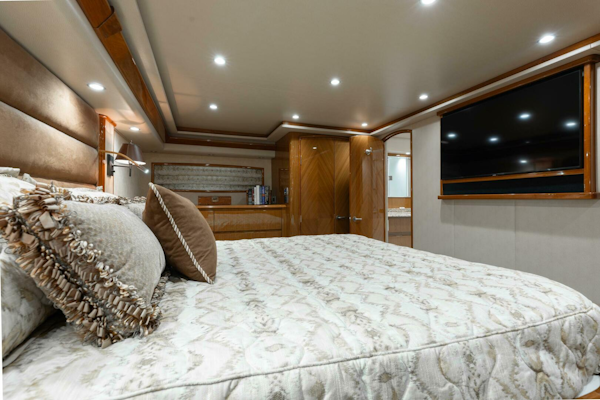 Viking-76 Enclosed Flybridge 2012-MODERATION Stuart-Florida-United States-Master Stateroom Looking Port-5641605