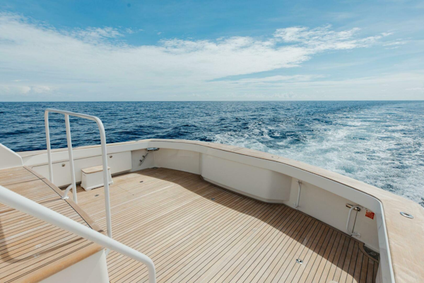 Viking-76 Enclosed Flybridge 2012-MODERATION Stuart-Florida-United States-Aft Cockpit-5641563
