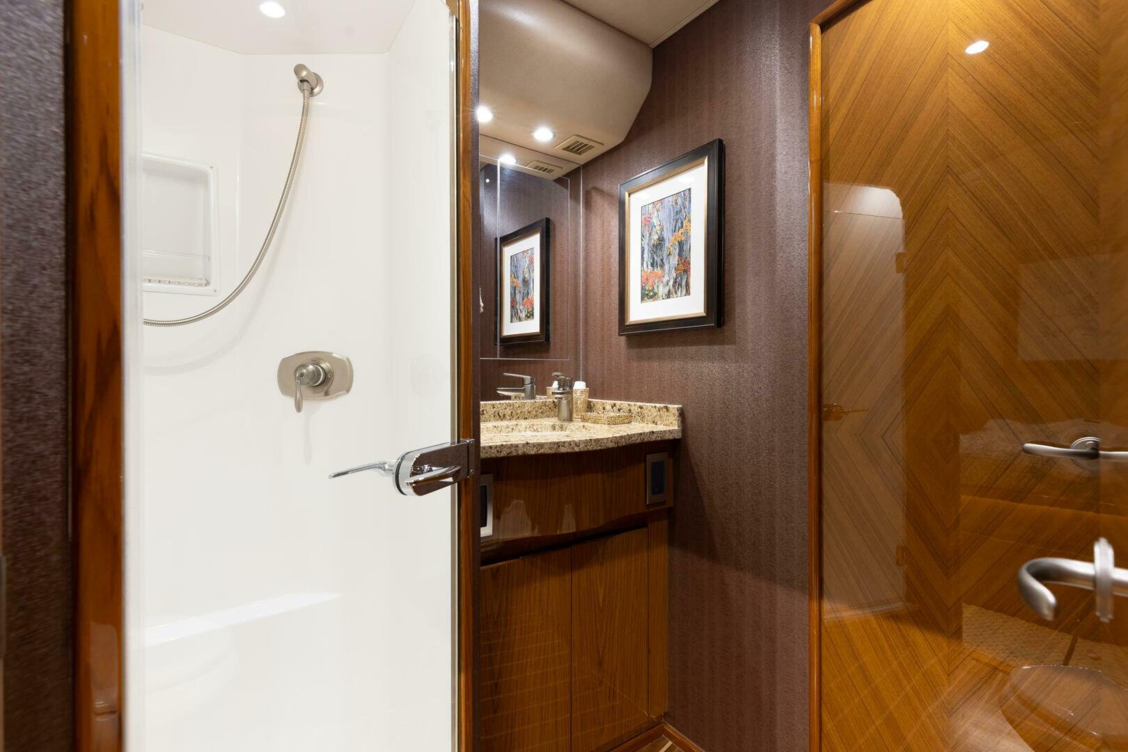 Viking-76 Enclosed Flybridge 2012-MODERATION Stuart-Florida-United States-Port Head-5641600 | Thumbnail