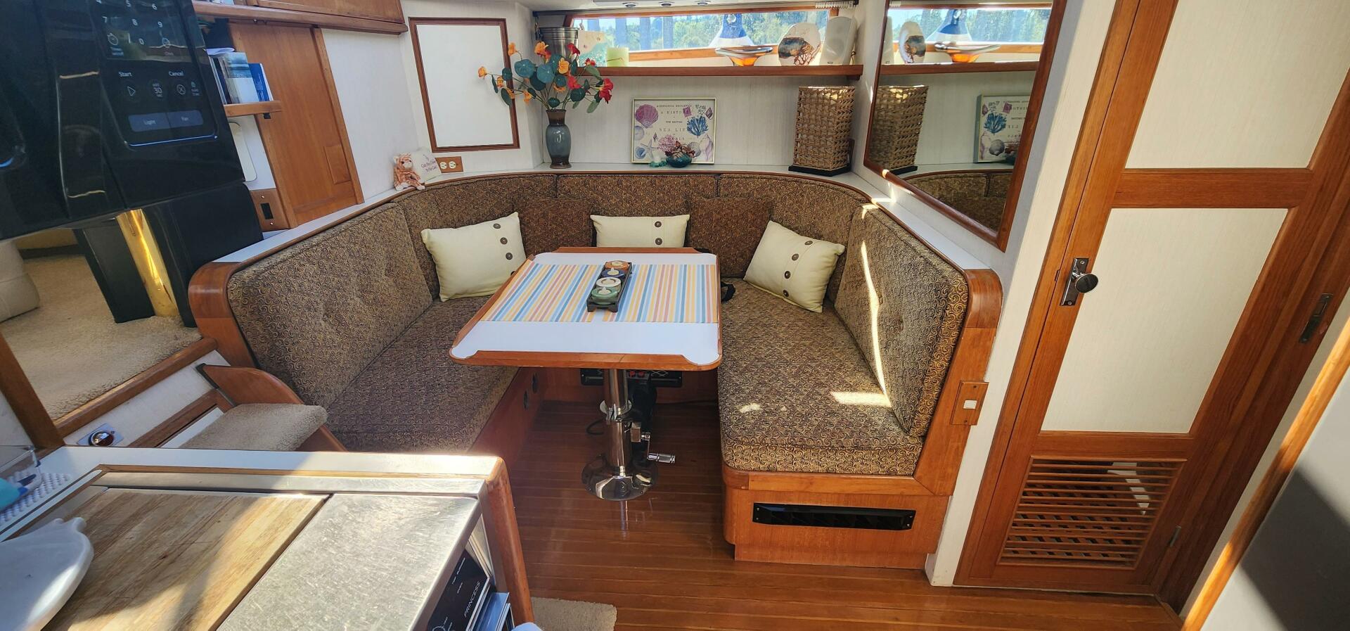 Vantare-44 Aft Cabin 1988-SEQUEL Seattle-Washington-United States-5532282 | Thumbnail