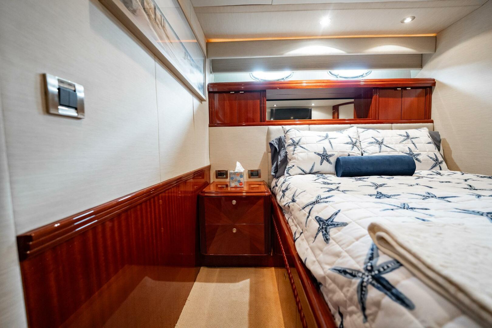 Lazzara Yachts-80 EB 2003-Water Ranch Stuart-Florida-United States-5607593 | Thumbnail