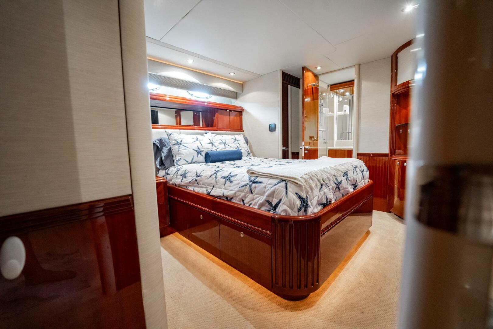Lazzara Yachts-80 EB 2003-Water Ranch Stuart-Florida-United States-5607592 | Thumbnail