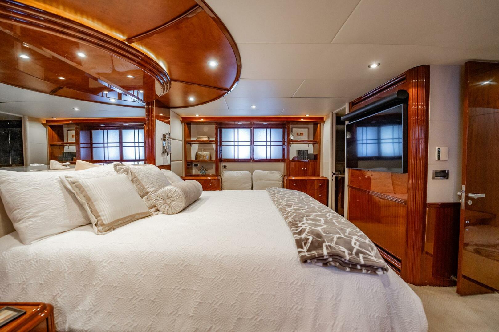 Lazzara Yachts-80 EB 2003-Water Ranch Stuart-Florida-United States-5607612 | Thumbnail
