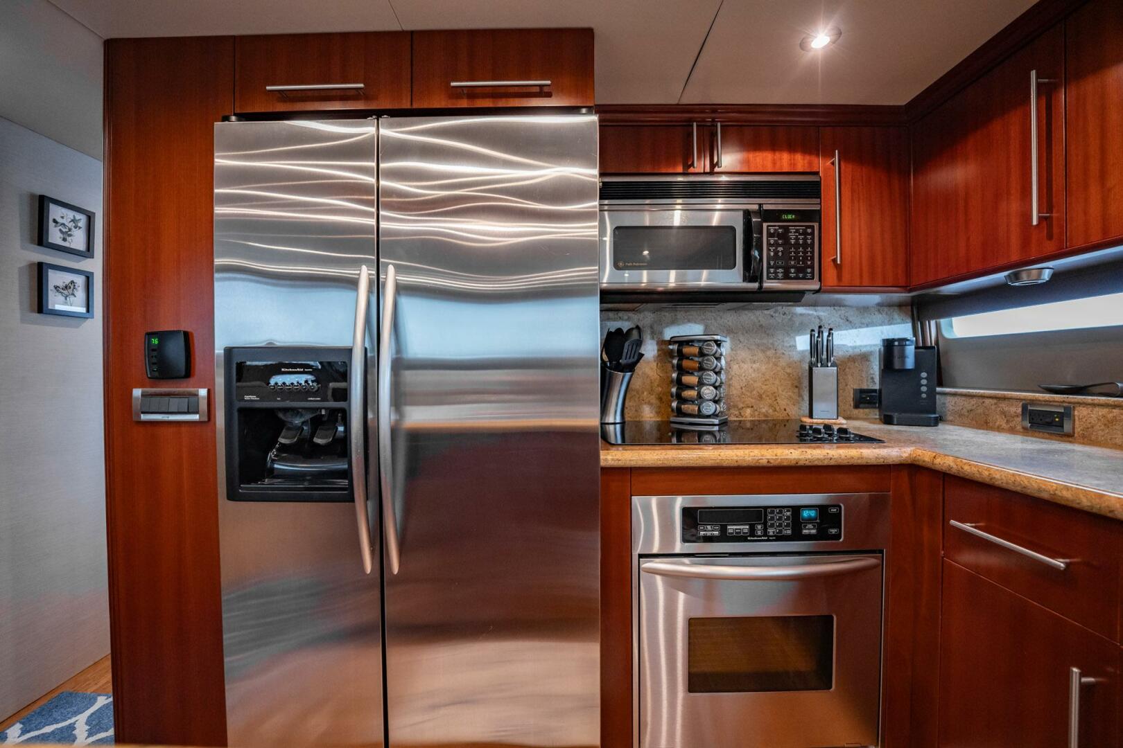 Lazzara Yachts-80 EB 2003-Water Ranch Stuart-Florida-United States-5607502 | Thumbnail