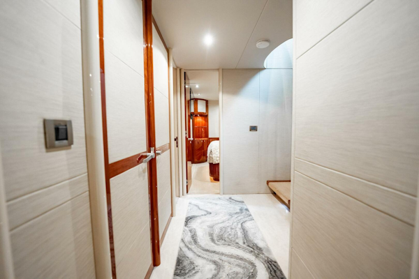 Lazzara Yachts-80 EB 2003-Water Ranch Stuart-Florida-United States-5607589
