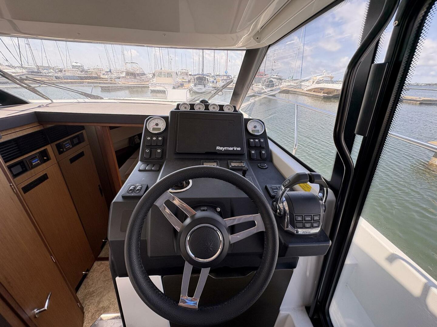 Jeanneau-NC33 2019 -Mt. Pleasant-South Carolina-United States-5539675 | Thumbnail