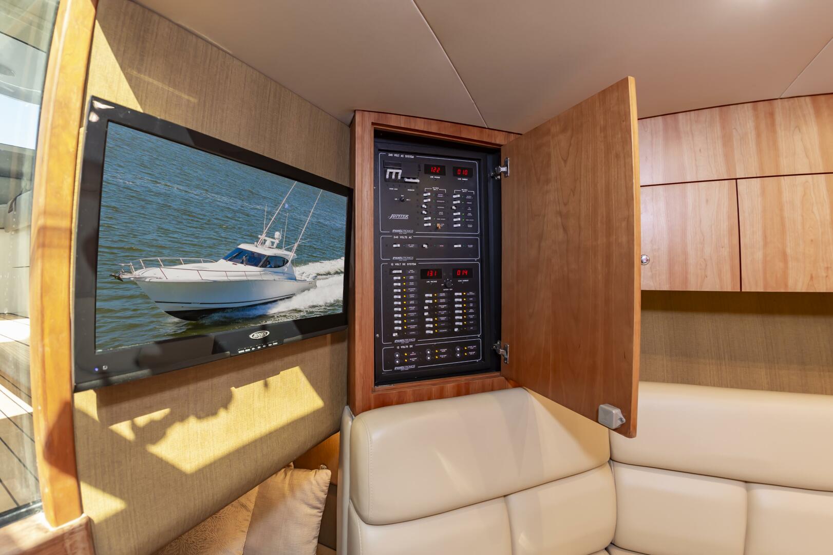 Jupiter-41 Sport Bridge 2014-Surf Rider  Virginia Beach-Virginia-United States-41Jupiter2014029-5609211 | Thumbnail