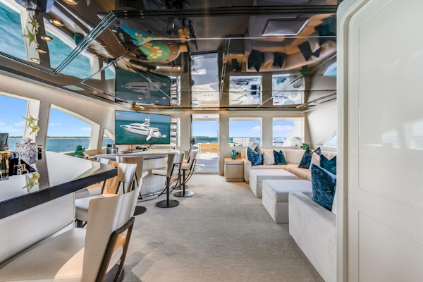 Westship-Skylounge 2001-CUPCAKE Fort Lauderdale-Florida-United States-Skylounge-5540233