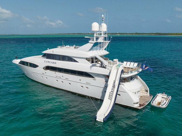 Westship-Skylounge 2001-CUPCAKE Fort Lauderdale-Florida-United States-Port Profile with Slide-5540248