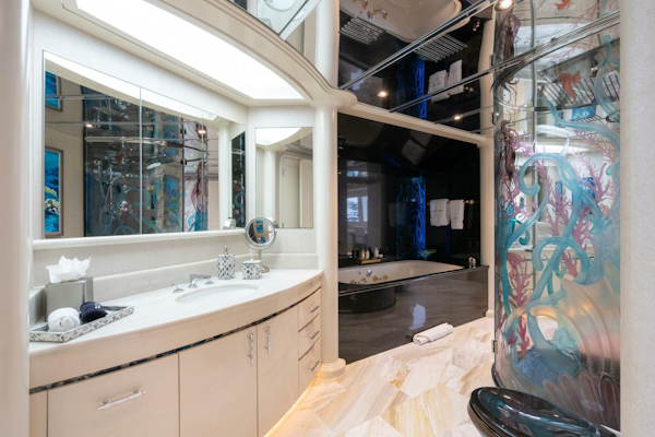 Westship-Skylounge 2001-CUPCAKE Fort Lauderdale-Florida-United States-Primary Ensuite-5540216