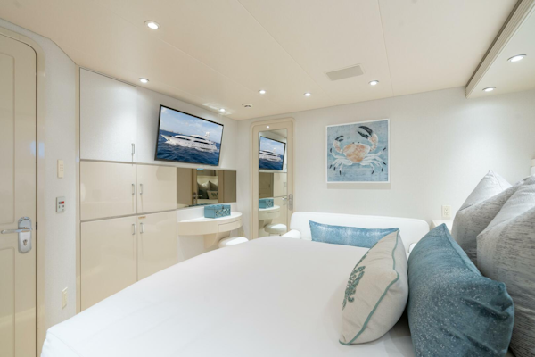 Westship-Skylounge 2001-CUPCAKE Fort Lauderdale-Florida-United States-Guest Stateroom-5540224
