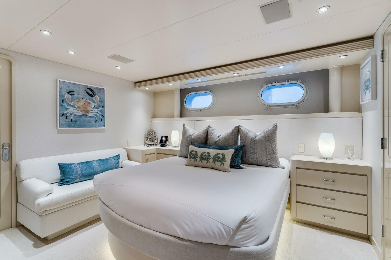 Westship-Skylounge 2001-CUPCAKE Fort Lauderdale-Florida-United States-Guest Stateroom-5540223 | Thumbnail